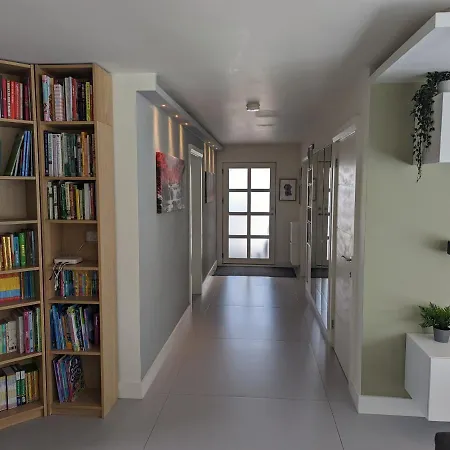 Unique, Spacious, Self-Built Eco Home With Huge Garden And Movie Room Andover Exterior photo