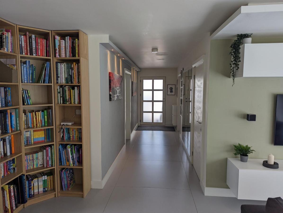 Holiday home Unique, Spacious, Self-built Eco With Huge Garden And Movie *